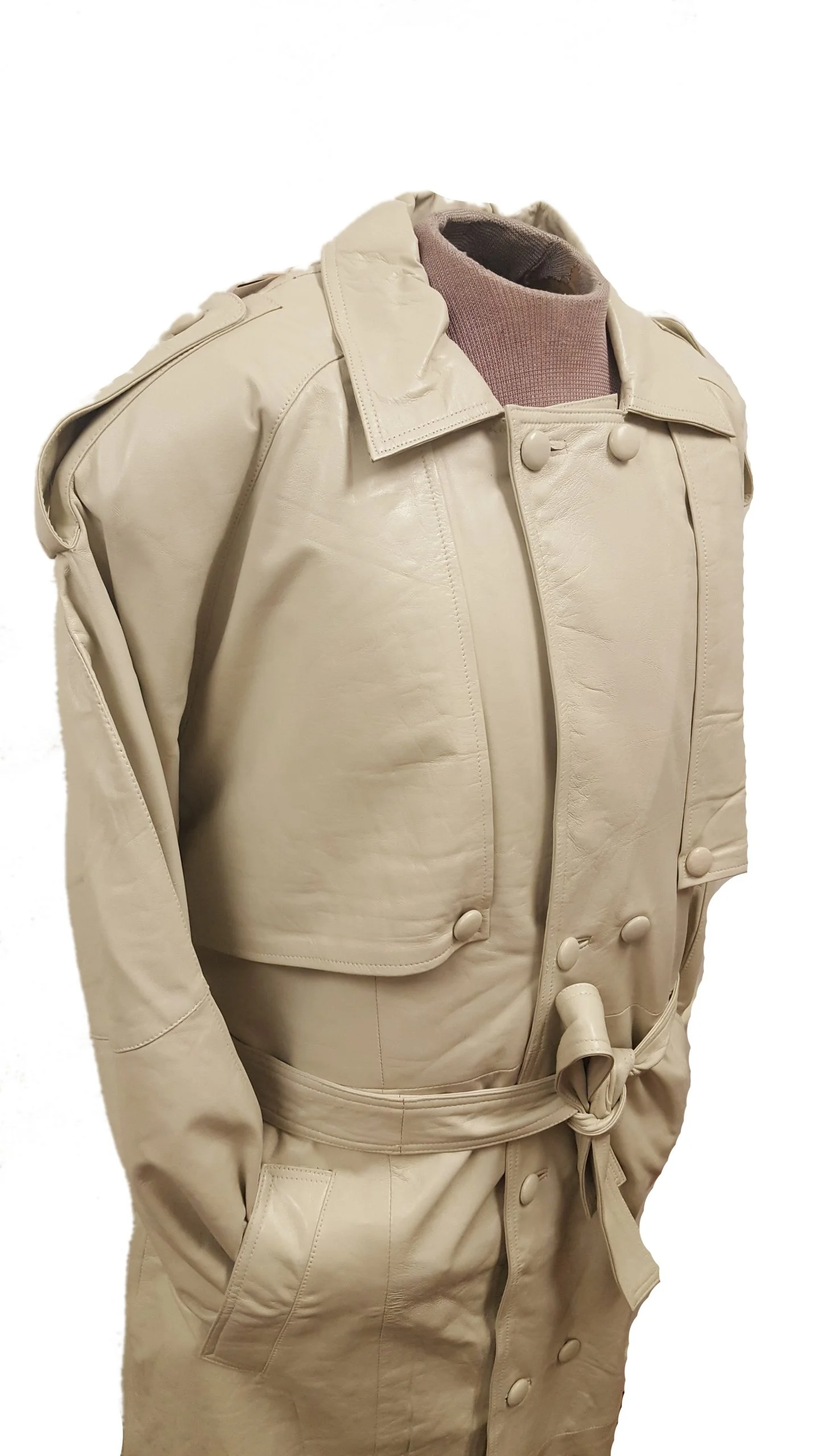 402_Ivory_Side_1